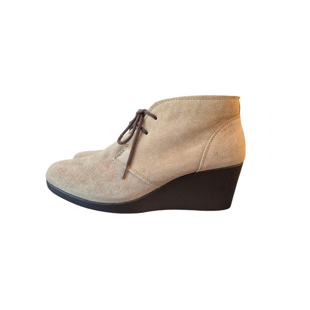 Crocs Leigh Tan Suede Comfort Wedge Bootie Ankle Boot 203419 Womens Size 8.5